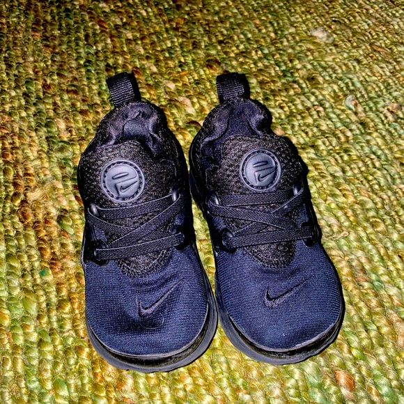 Nike Other - Toddler Nike Presto Sneakers